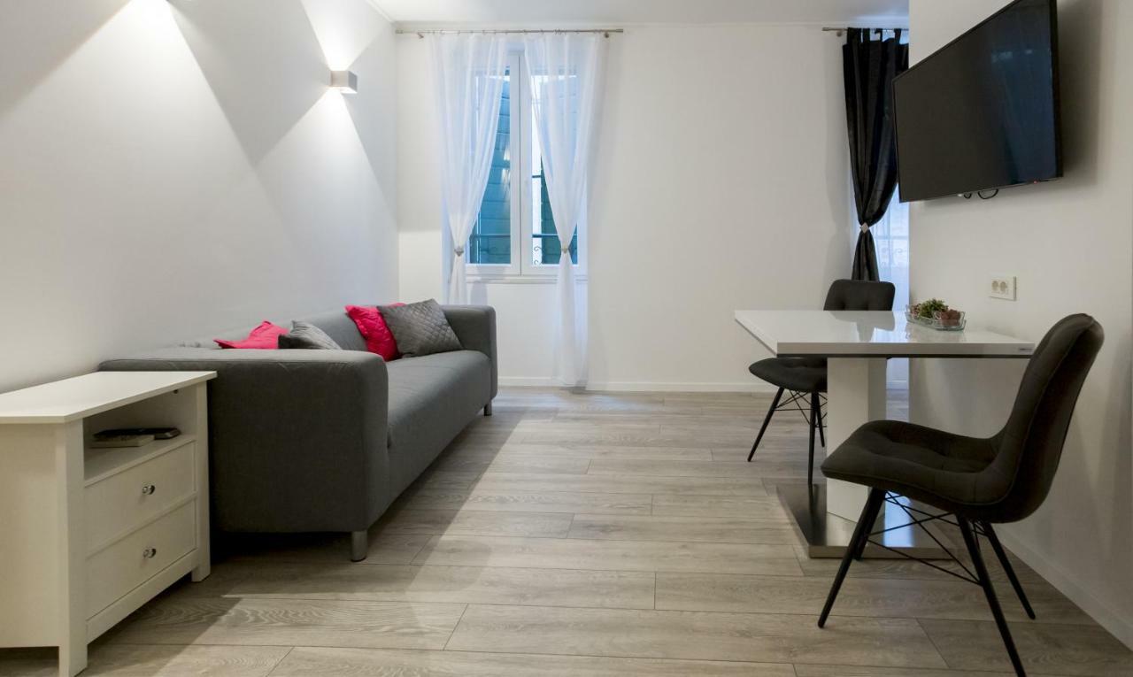 Julije Rooms Split Exterior photo